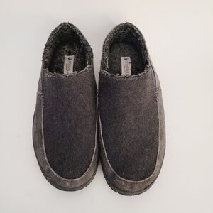 Makalu California Gray Suede Slip‎ On Slipper Shoes